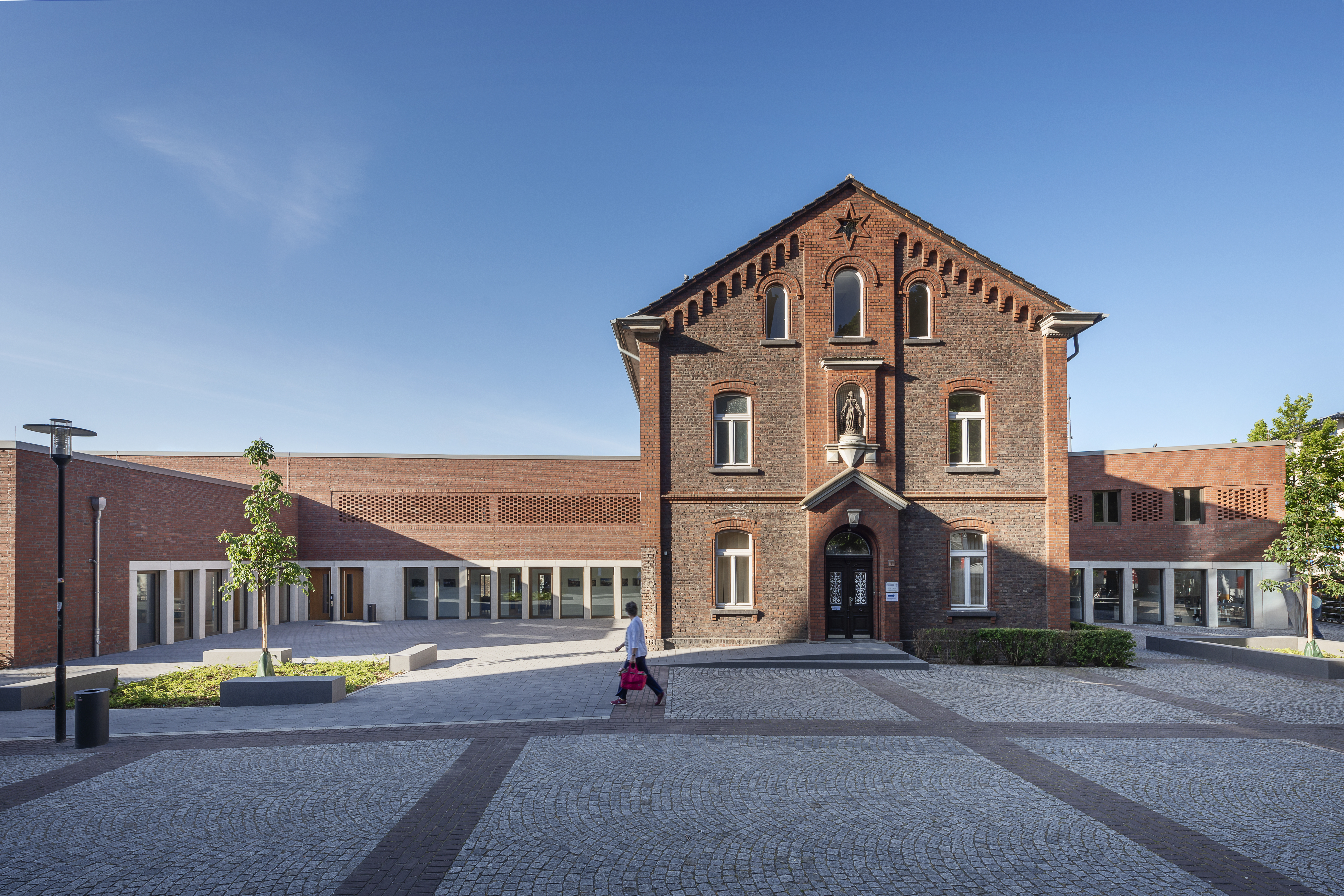 Gemeindezentrum Langenfeld Gemeindezentrum Langenfeld