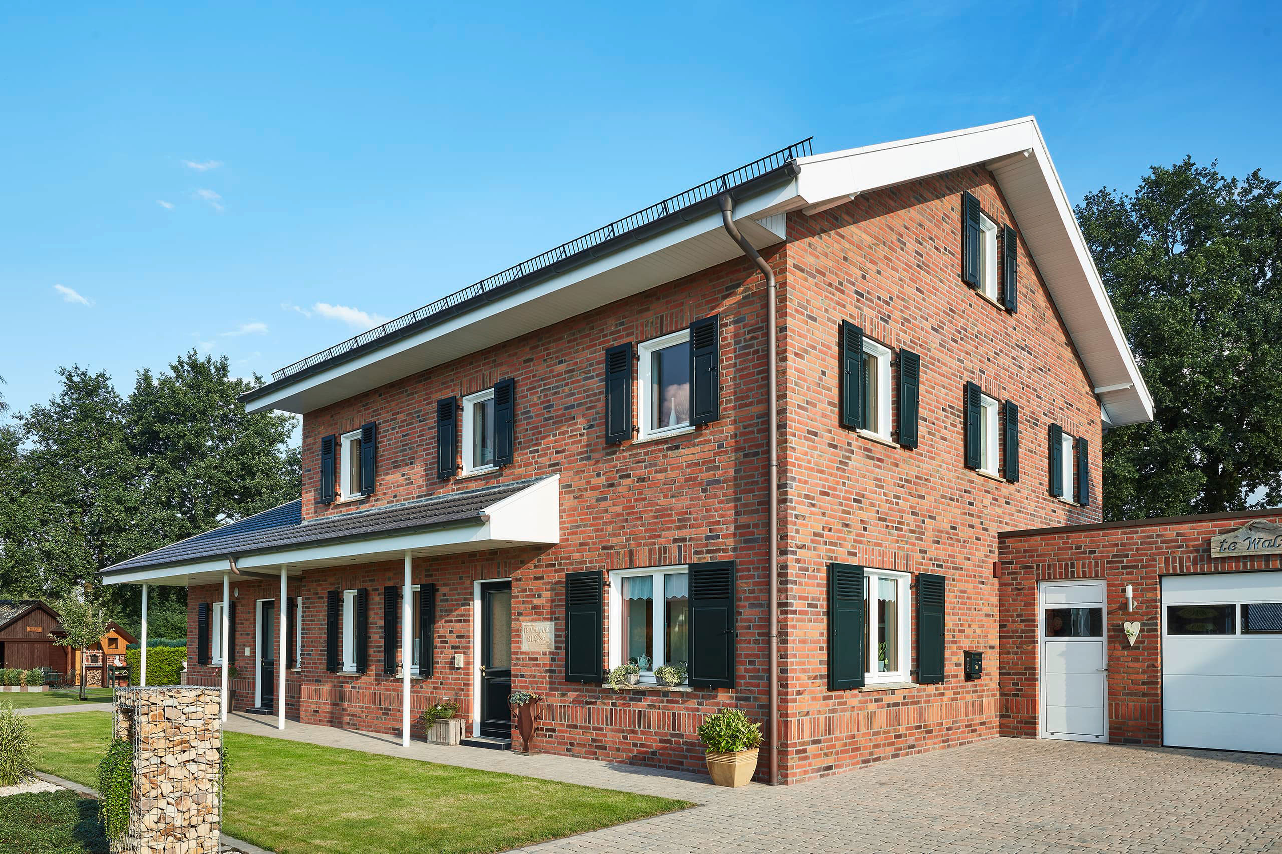 Berleburg schwarz-rot-braun-bunt